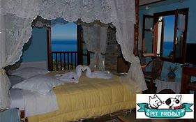 Diogenis Hotel